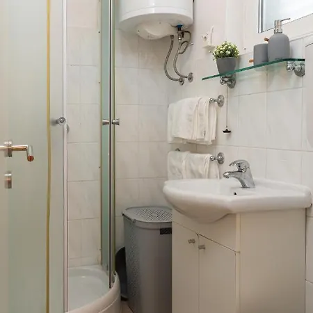 Apartament Adriatic Charm: Coastal Heaven Of