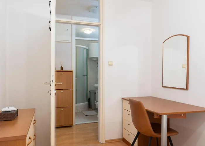 Διαμέρισμα Adriatic Charm: Coastal Heaven Of